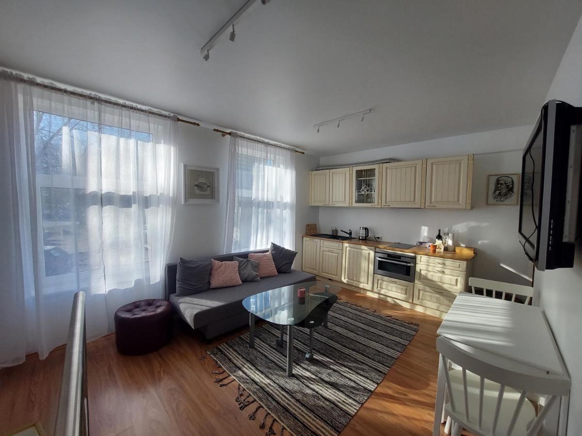 Kesklinna Peatuspaik Tallinn Dış mekan fotoğraf